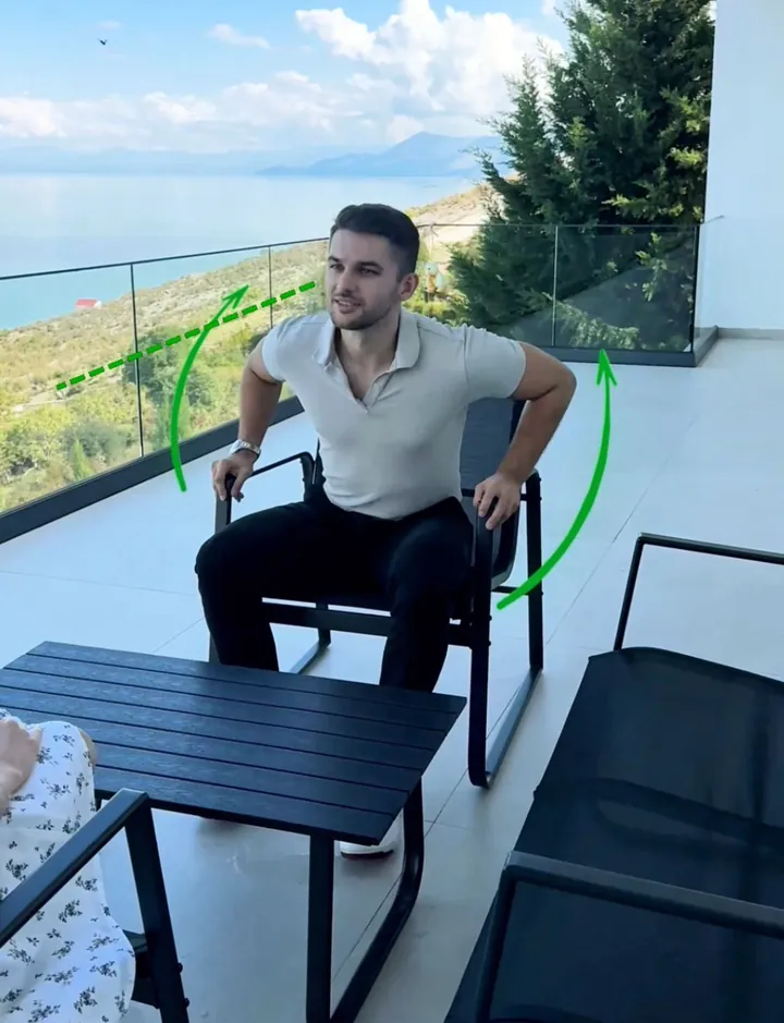 Open, upright, high-status body language